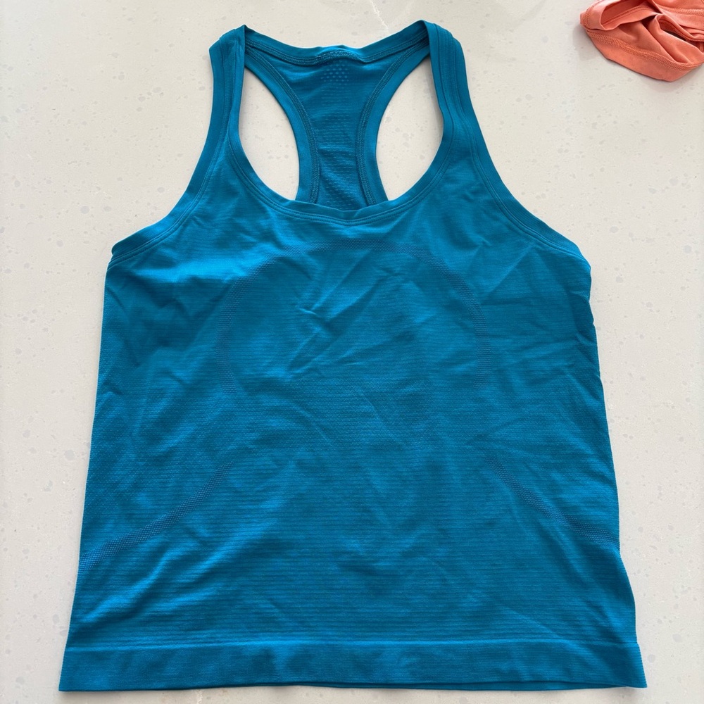 Lululemon Women's Swiftly Hawaiian Blue Racerback Tank Top Waist Length Size 6